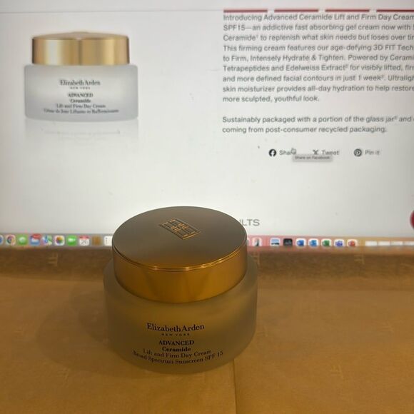 Elizabeth  Arden - 5 full size + white tea mini and bag - Picture 4 of 11